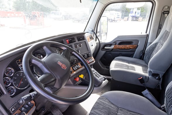 Used 2019 IMT 32/222 K4 FJ1000 K3 on Used 2020 Kenworth T880