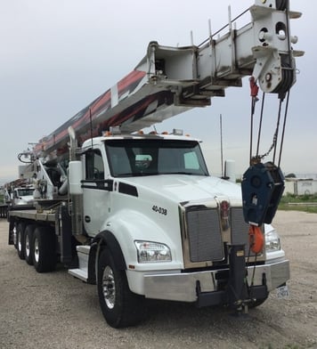 Used 2018 Manitex TC40142 on Used 2019 Kenworth T880