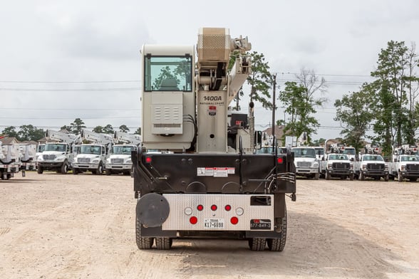 Used 2022 National 14127A on Used 2023 Kenworth T880