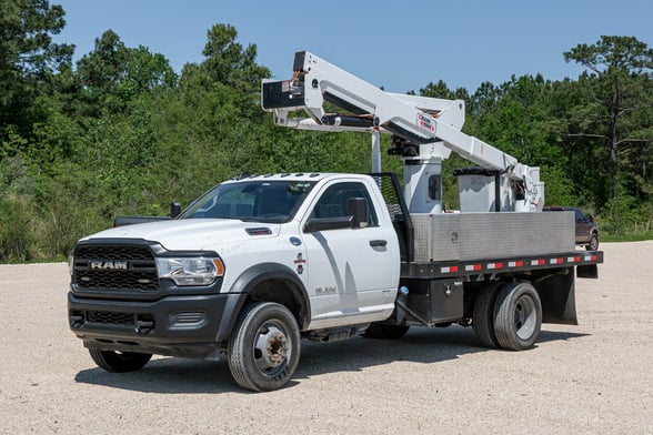 Used 2020 Versalift SST-40-EIH on Used 2019 Ram 5500
