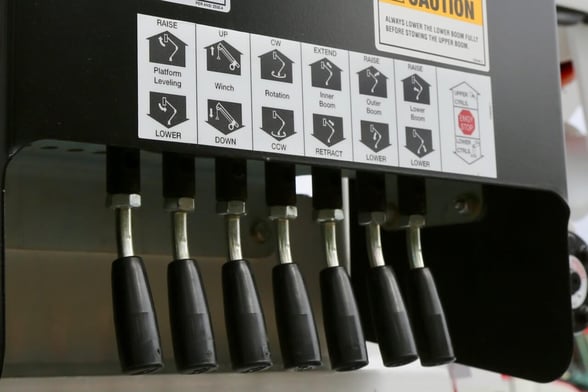 Used 2018 Versalift VST-40-I on Used 2019 Ram 5500