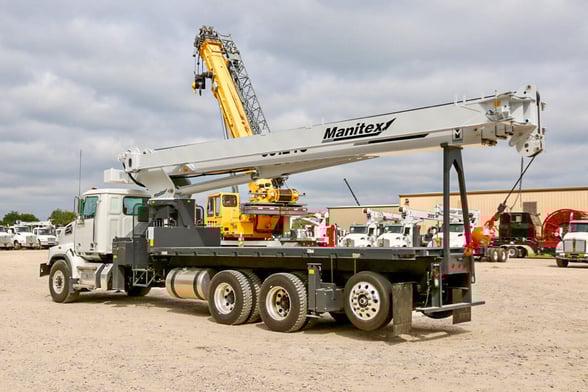 Used 2019 Manitex 35124C on Used 2018 Western Star 4700SB