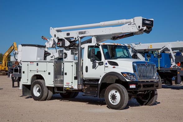 Used 2022 Versalift VST-6000-MHI-04 on Used 2023 International HV507