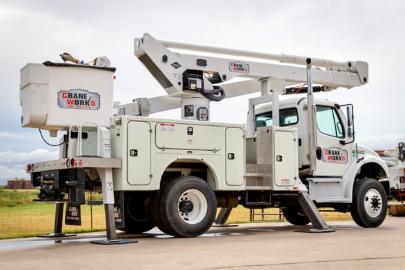 Used 2020 Versalift VST-6000-MHI-03 on Used 2020 Freightliner M2 106