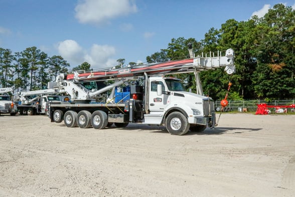 Used 2019 Manitex TC40142 on Used 2019 Kenworth T880