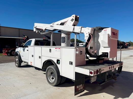 Used 2019 Versalift SST-40-EIH on Used 2019 Ram 5500