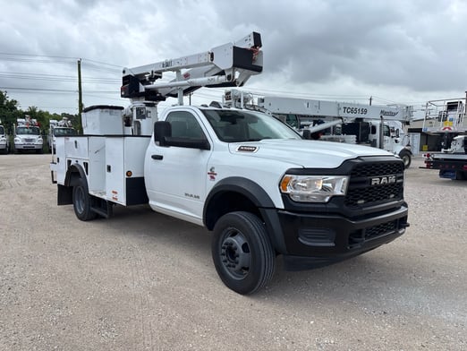 Used 2019 Versalift SST-40-EIH on Used 2019 Ram 5500