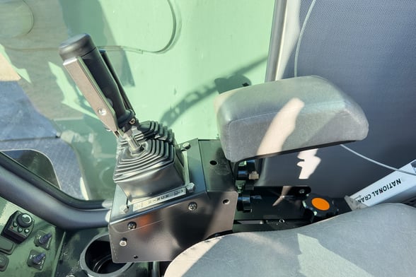 Used 2022 National 13110A on Used 2023 Peterbilt 348