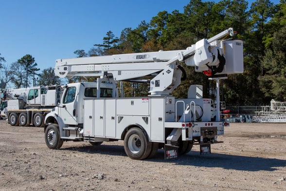 Used 2023 Versalift VN-555-MHI on Used 2024 Freightliner M2 106