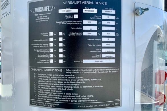 Used 2020 Versalift VST-6000-MHI-03 on Used 2020 Freightliner M2 106