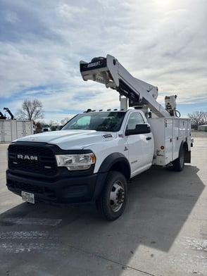Used 2020 Versalift VST-47-I on Used 2019 Ram 5500