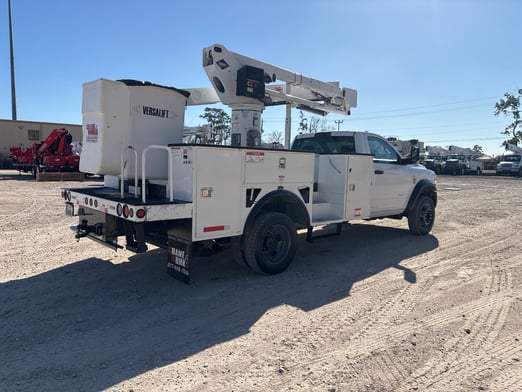 Used 2020 Versalift SST-40-EIH on Used 2019 Ram 5500