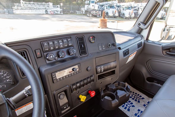 Used 2023 Versalift VN-555-MHI on Used 2024 International HV607