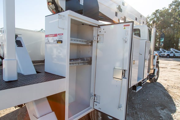 Used 2023 Versalift VN-555-MHI on Used 2024 International HV607