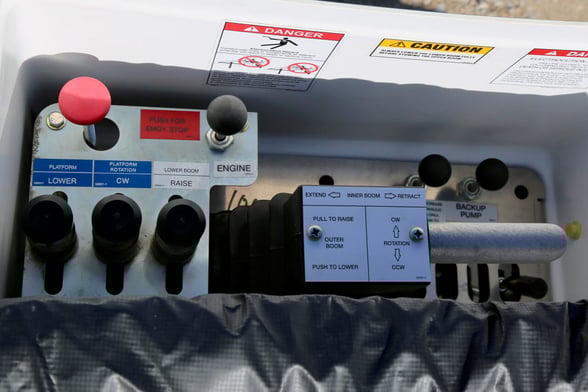 Used 2019 Versalift SST-40-EIH on Used 2019 Ram 5500