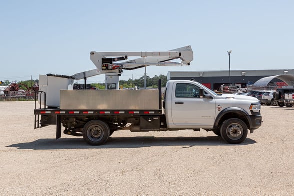 Used 2020 Versalift SST-40-EIH on Used 2019 Ram 5500