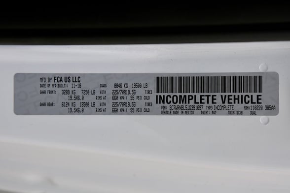 Used 2018 Versalift VST-40-I on Used 2019 Ram 5500