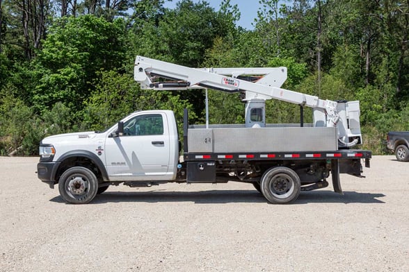 Used 2020 Versalift SST-40-EIH on Used 2019 Ram 5500
