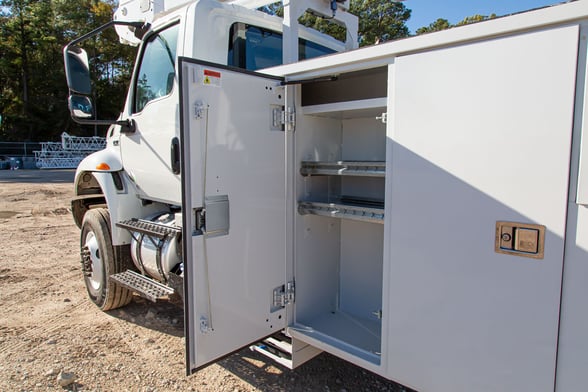 Used 2023 Versalift VN-555-MHI on Used 2024 International HV607