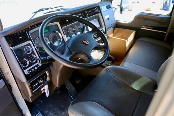 Used 2018 Manitex 35124C on Used 2019 Kenworth T440
