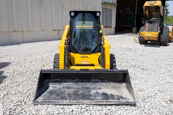 New Gehl V270 Gen 2 Skid Steer