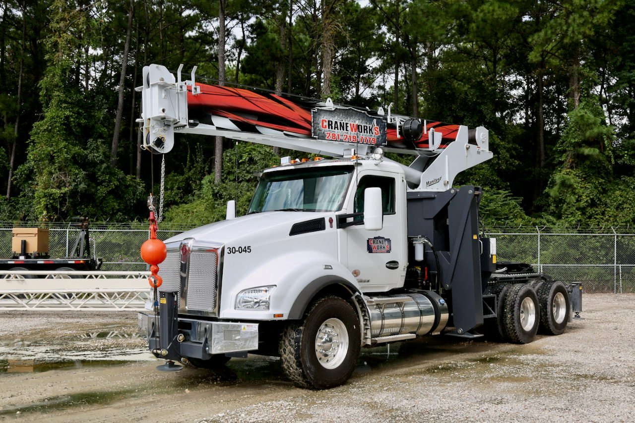 Used 2018 Manitex 3051T tractor mount 30-ton boom truck for sale or rent #30-045